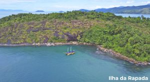 ilha da rapada em paraty rj passeio de escuna