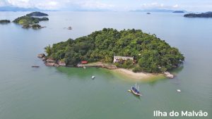 ilha do malvão em paraty rj passeio de escuna